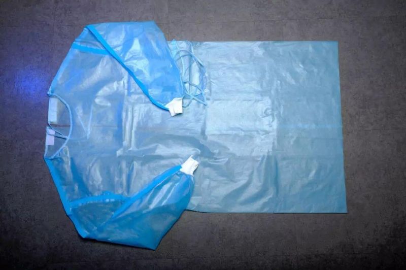 Disposable Medical Isolation Gown, 45 Grams of Pppe Non-Woven Fabric, AAMI Bp 70 Level3