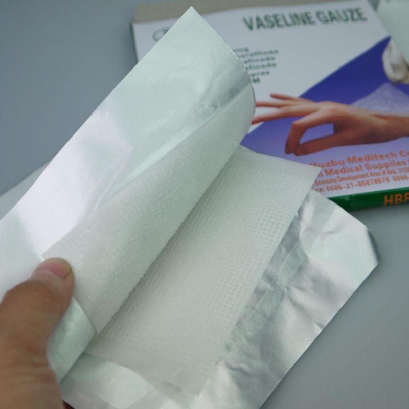 Sterile Paraffin Gauze Gressing Compress Gauze in Hospital