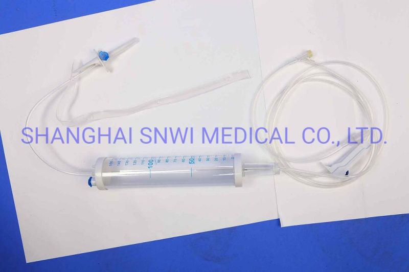 Disposable Medical Burette Type Infusion Set with Burette