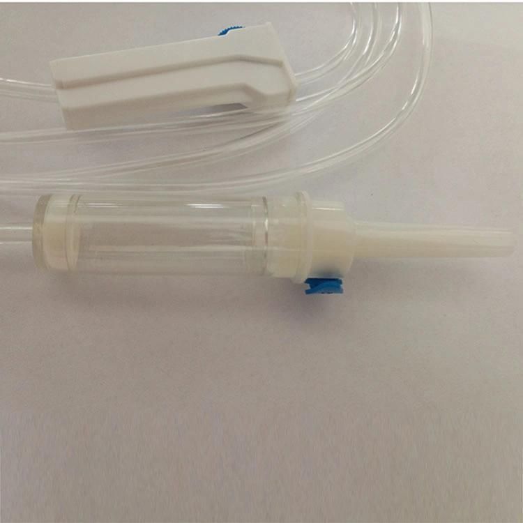 Transparent Tube Luer Lock Needle IV Giving Set with No Bubbles Remain