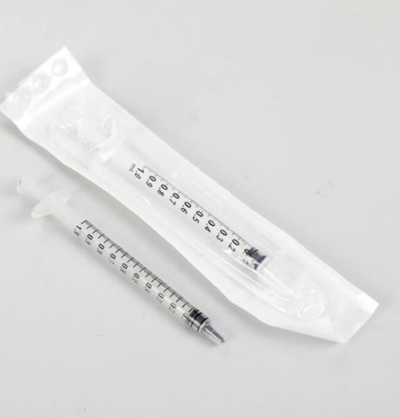 Low Dead Space 1ml Sterile Disposable Vaccine Syringe with Fixed Needle