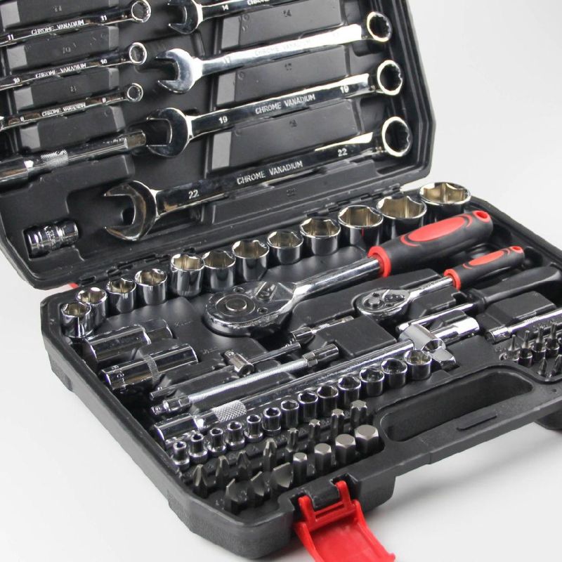 82PCS Cr-V Hand Tool Set Rubber Material Adjustable Ratchet Socket Set Ratchet Wrench