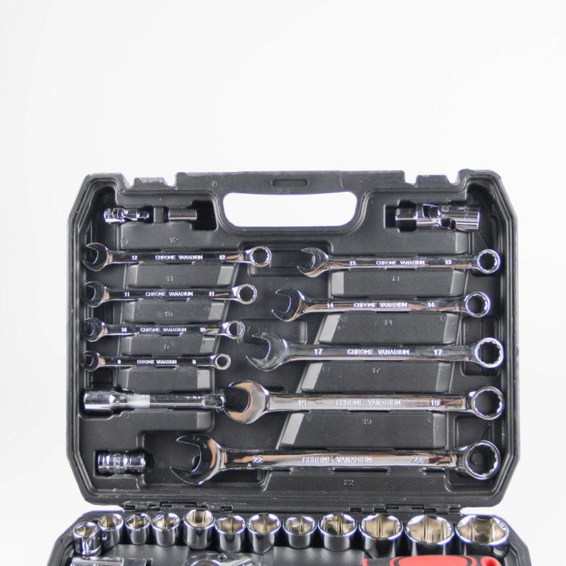 82PCS Cr-V Hand Tool Set Rubber Material Socket Set Ratchet Wrench