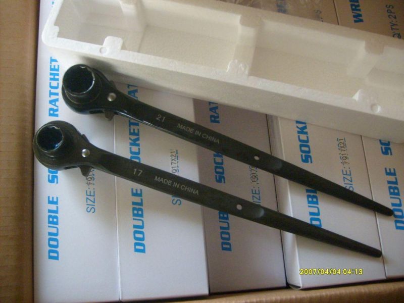 Short Bend Tailed Ratchet Socket Wrenches for Scaffolding