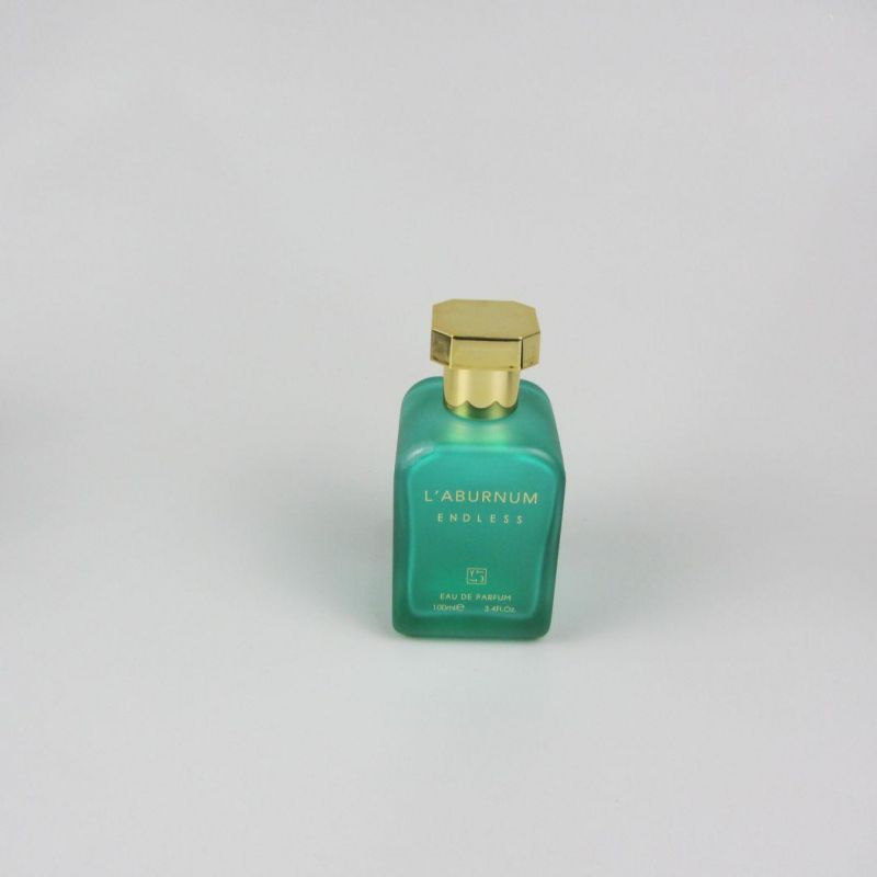 Spray Pump Bottle Empty Wholesale Perfume Bottles with Lid