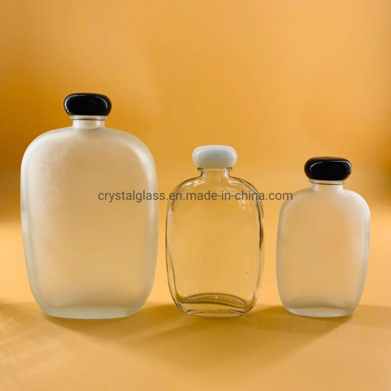 100ml 125ml 250ml 350ml 500ml Beverage Industrial Use Luxury Design Glass Flat Cold Pressed Juice Bottle with Plastic Lid