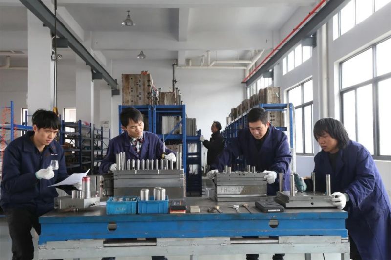 2022 Pharma Use 150ml 200ml 250ml Big Dosage Optional Pump Design Hot Sales Aluminum Airless Pump Bottle