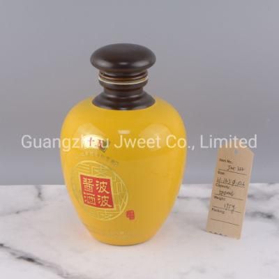 Eco-Friendly Custom Paint Color Gin Bottle Ceramic Liquor Gin Bottle