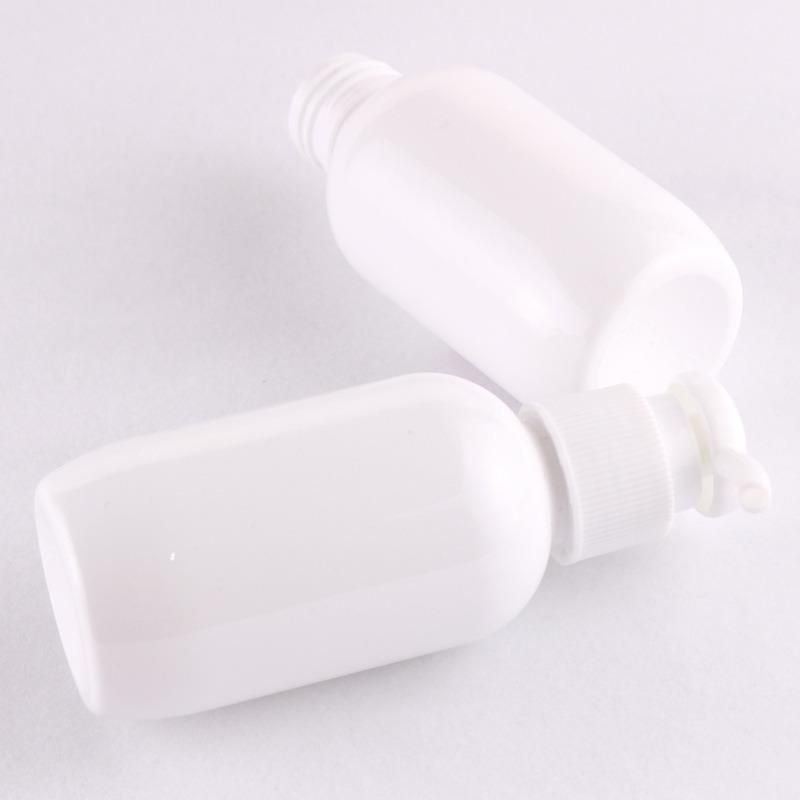 Free Sample White Empty 100ml 120ml 200ml Lotion Bottle Round Square Plastic Pet Shampoo Liquid Soap Bottles with Pump