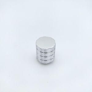 Hot Sale Engrave Silver Color Plastic Cologne Perfume Spray Cap Glass Bottles with Cap Top Cosmetic Packaging Cap