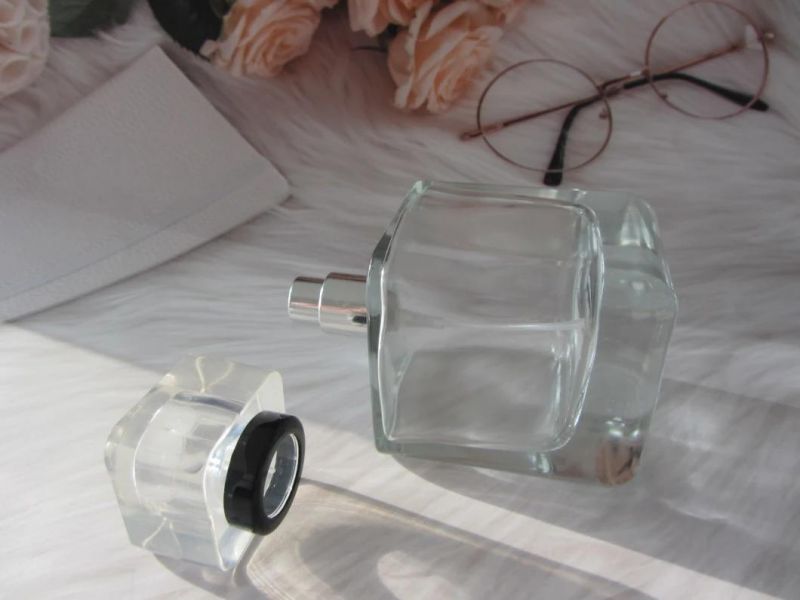 Luxury Recyclable 100ml Transparent Glass Perfume Bottle