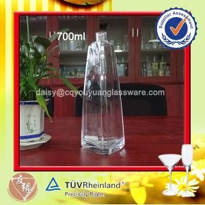 Fancy Empty Triangle Shaped Glass Bottle 700ml for Vodka