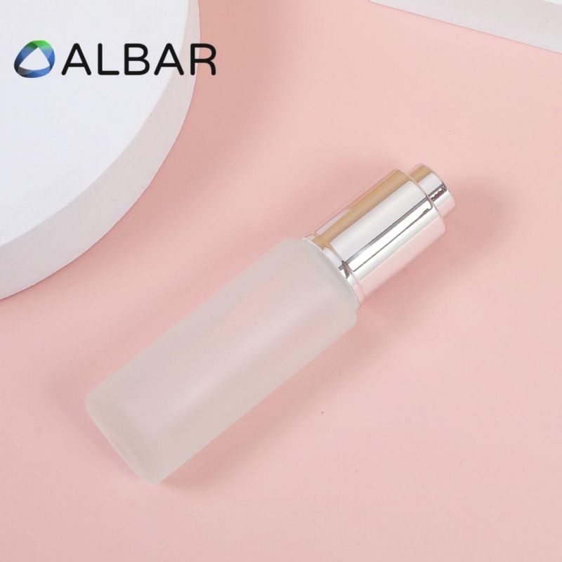 Silver or Customized Gold Pump Dropper Cosmetics Glass Bottles for Serum Emulsion