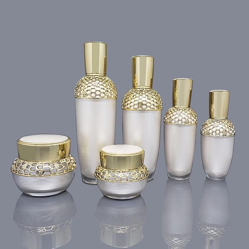 Luxury Low MOQ 30g 50g 60ml 100ml Cream Bottle in Stock Plastic Empty Gold Skincare Packaging Cosmetic Jars Container