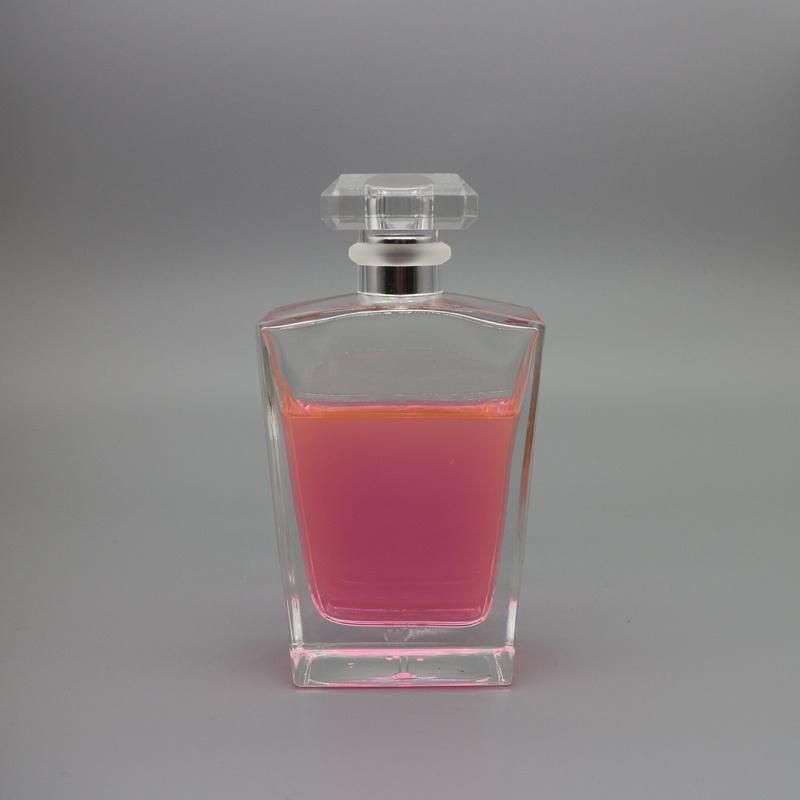 Super Clear Glass Perfume Bottle with Different Plastic Cap