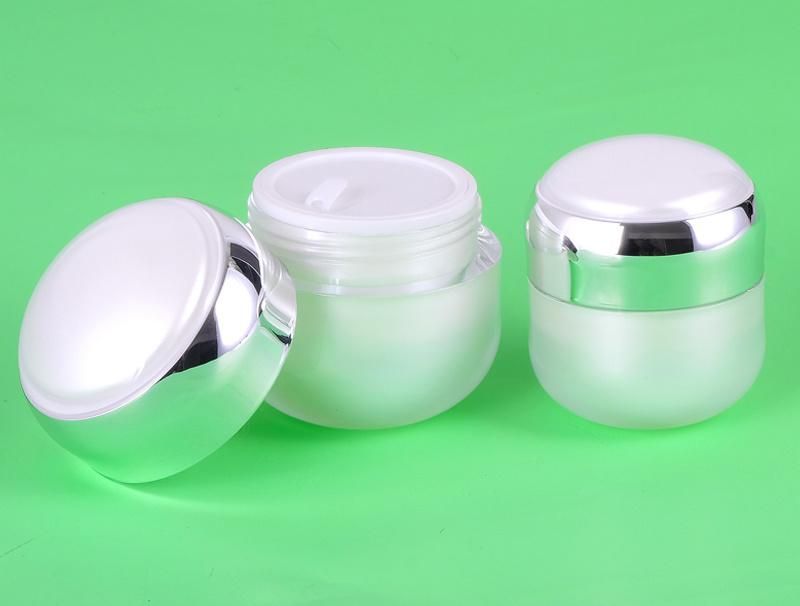 30g 50g Empty Plastic Round Cream Jar for Skin Care Product with Silver Metalized Lid