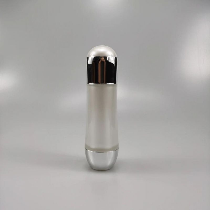 50ml Round Airless Acrylic Emulsion Bottle Vacuum Foundation Bottle Essence Bottle with Silver Cap for Cream Serum