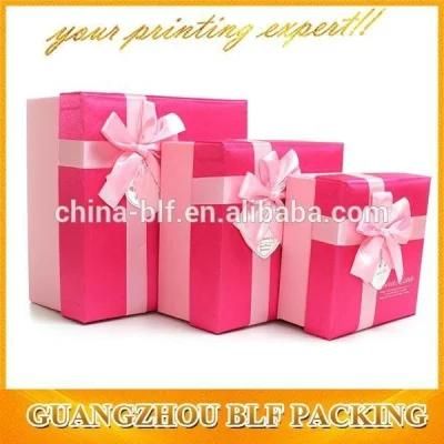 fashion Design of Paper Gift Package Box with Ribbon