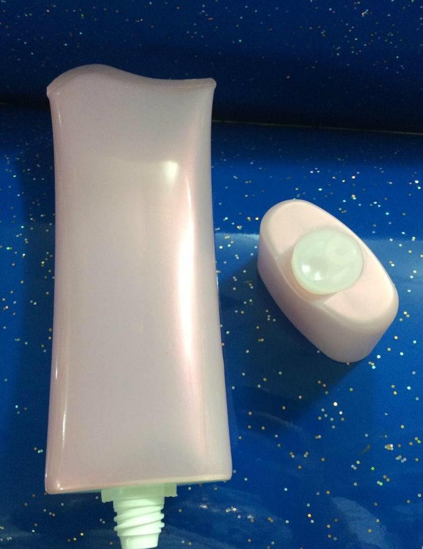 Super Oval Tube with Disc Cap for Body Lotion