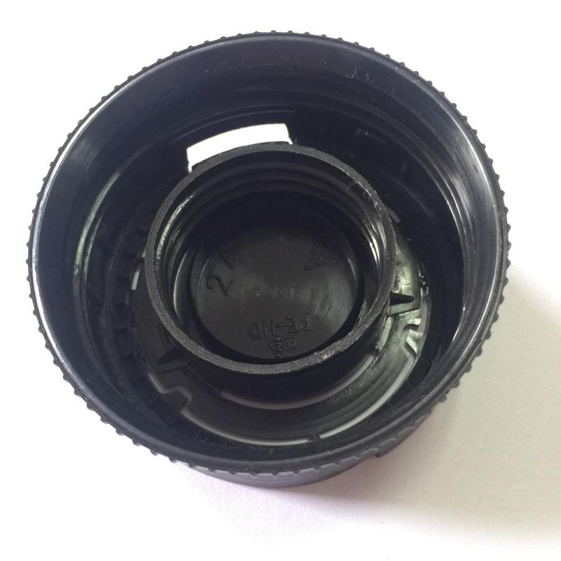 Assembly Cap Mobil Brand Oil Cap Used for Filling 4 Liters