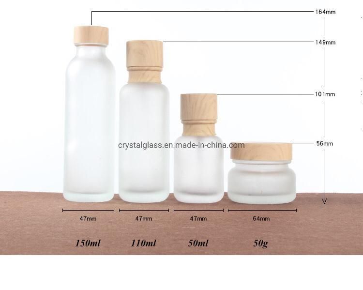 150ml Customized Logo Cosmetic Bottle in Frosted Glass with Wooden Caps in Store