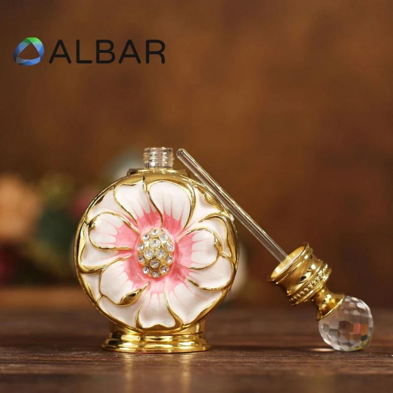 Hollow Flower Shape Round Gold Metal Zinc Attar Oud Perfume Bottles with Glass Stick