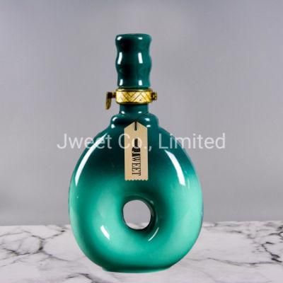 Luxury Design Hollow Round Red Porcelain Sake Bottle