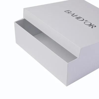 OEM Luxury Apparel Paper Magnegic Closure Boxes