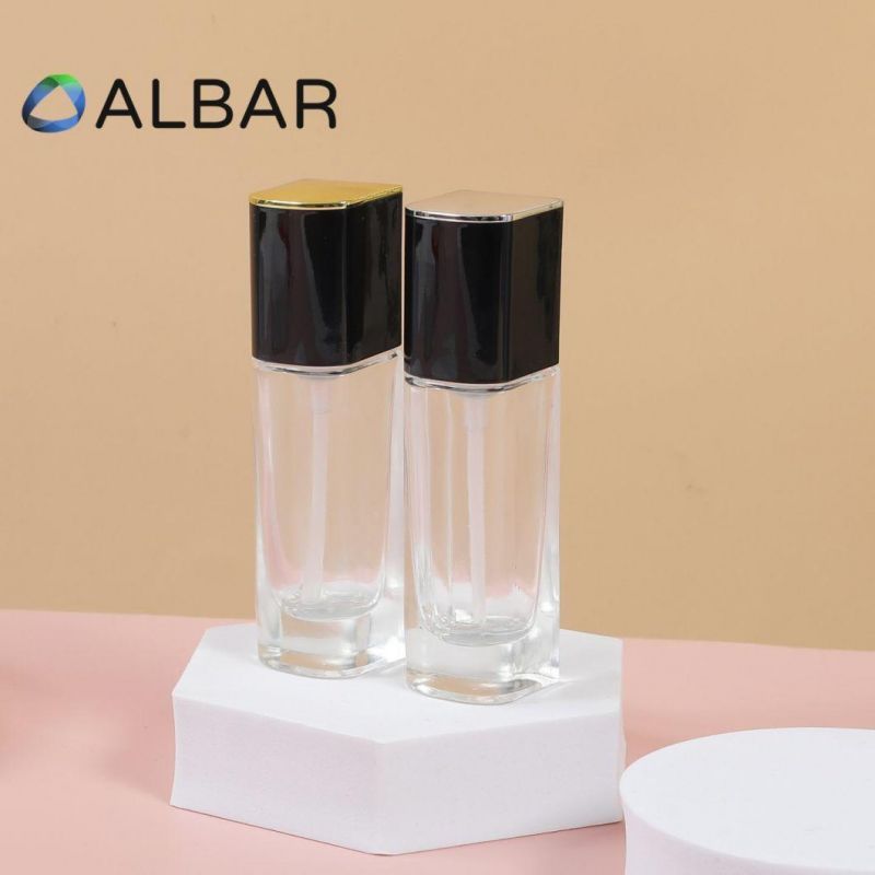 Cosmetics Skin Care Makeups Glass Bottles in Clear Transparent or Frosted