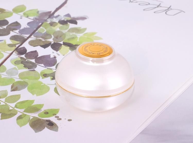 in Stock Factory Supply Wholesale Luxury 50g White Acrylic Cosmetic Cream Jar for Skin Care