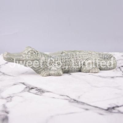 Wholesale Small 375ml Crocodile Shaped Liquor Tequila Ceramic Bottle