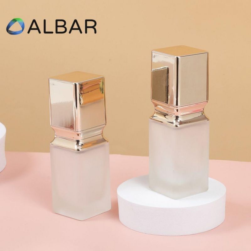 Clear and Light Gold Cap Liquid Foundation Glass Bottles in Square Frosted