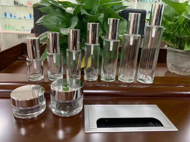 Ds001 Cosmetic Bottles Skin Care Packaging Sets and Jars Glass  Have Stock