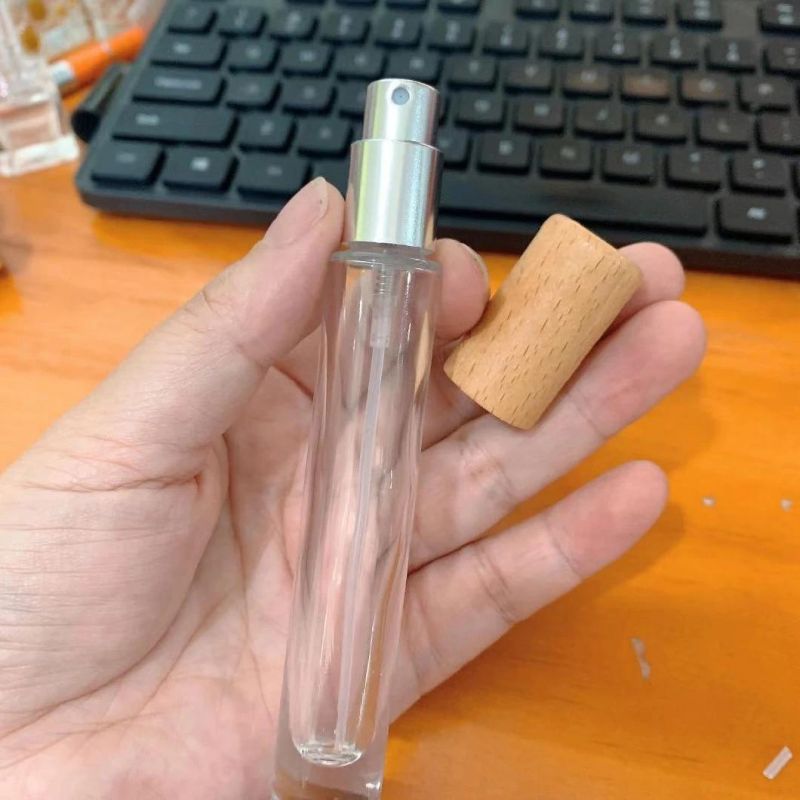 Wholesale 10/15ml Empty Perfume Bottles Wood Cap Thick Glass Spray Bottles High-Grade Air Freshener Containers Packaging