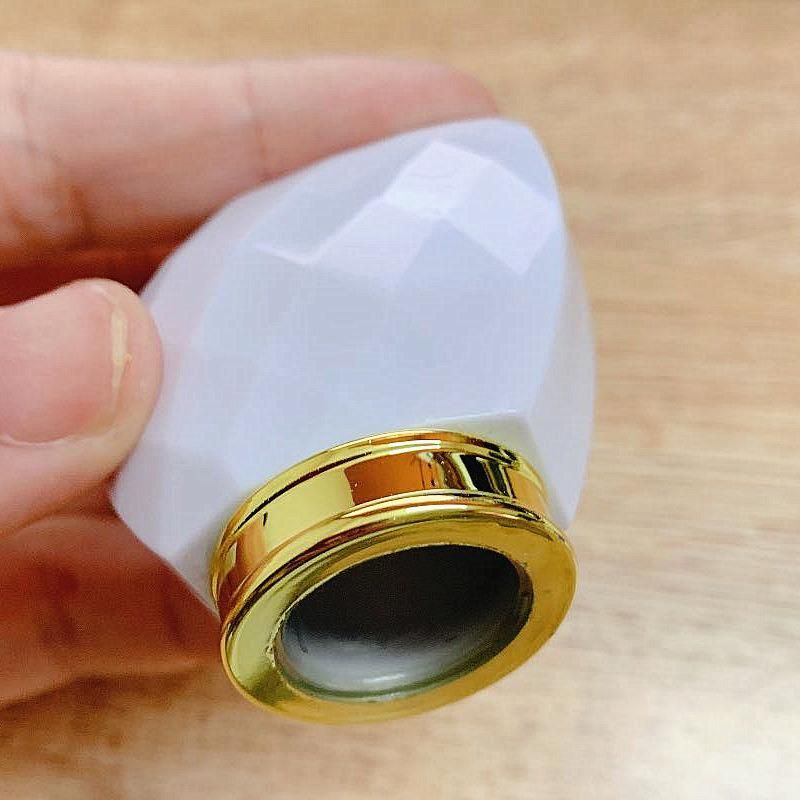 Wholesale Glass Spray Perfume Bottle 30ml Square Shape 50ml Perfume Bottle