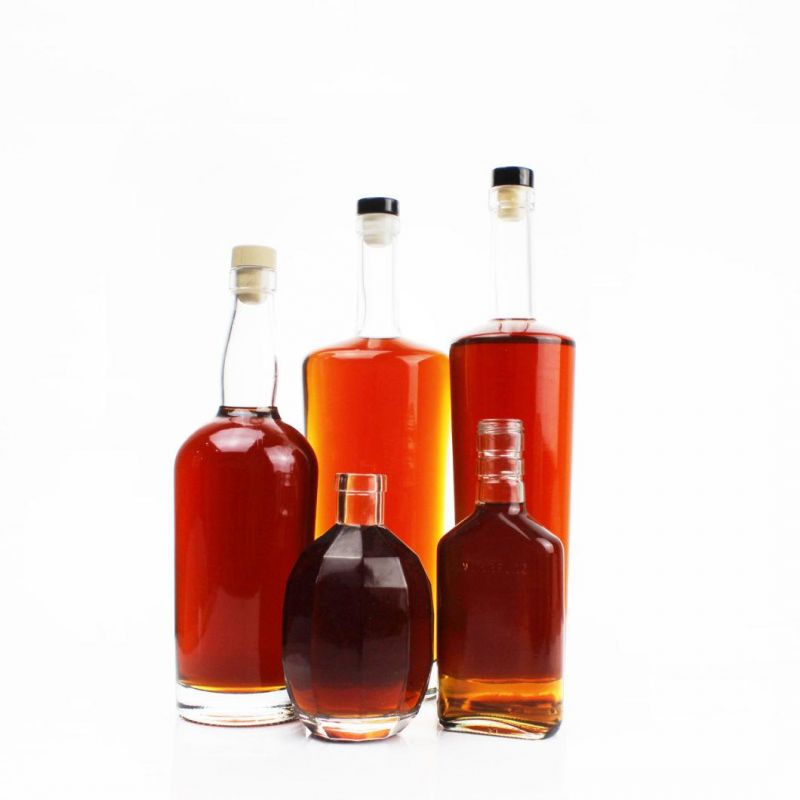 Wholesale Transparent Round Small Mini Empty Glass Bottles of Liquor with Cork