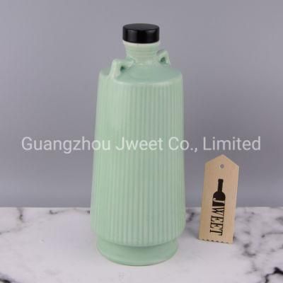 Embossed Custom Rum Gin 500ml Ceramic Liquor Green Bottle