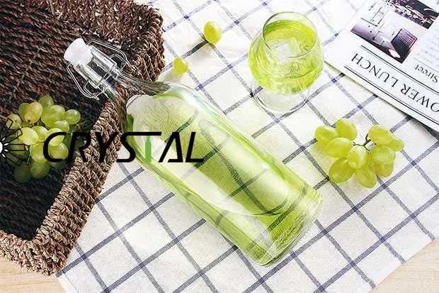 Creative Wine Transparent Glass Beverage Bottle with Clip Cap