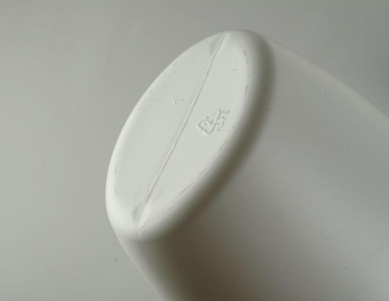 1000ml PE Plastic Cosmetic Shampoo Oval-Shaped Bottle for Emulsion