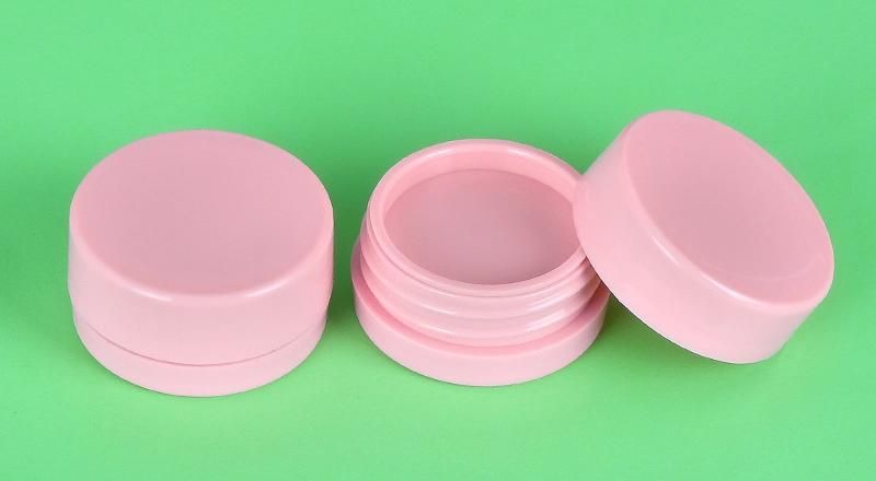 Low Price 4.5g Cosmetic Makeup Plastic Empty Loose Powder Compact Case