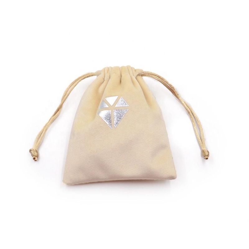 Soft Flap Velvet Jewelry Packaging Pouch with Cute Design