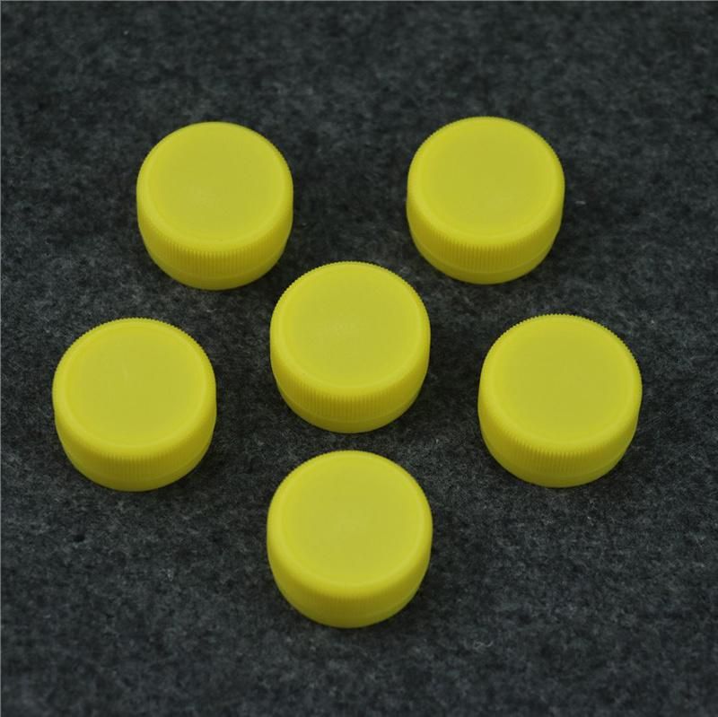 Free Sample 28mm Plastic Cap for Pet Bottle