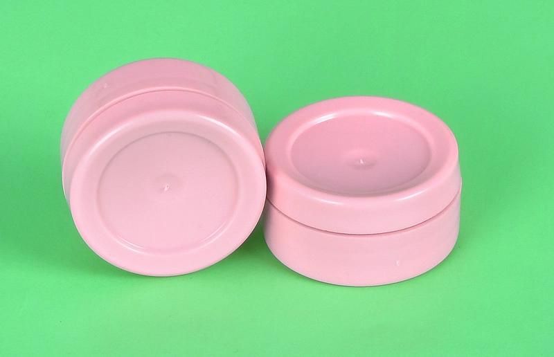 Low Price 4.5g Cosmetic Makeup Plastic Empty Loose Powder Compact Case