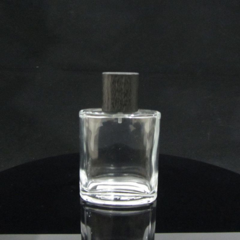 Refillable Empty Glass Perfume Bottle with Spray