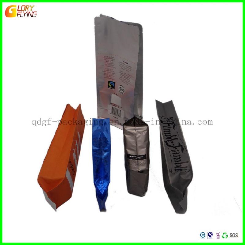 Manufacturer of Paper Bags and Ladies′ Underwear Bags