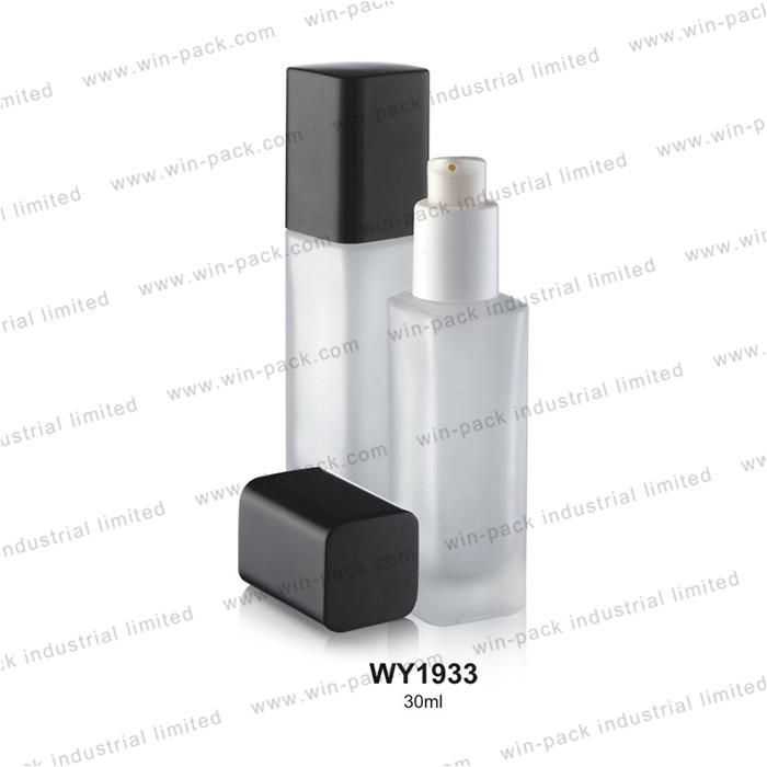 Hot Product Glass Frost Foundation Liquid Bottle with Matte Black Cap