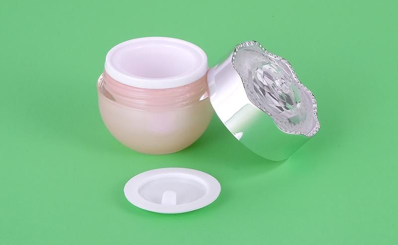 5g 10g 15g Gold Empty Plastic Cream Jar with Flower Shaped Lid