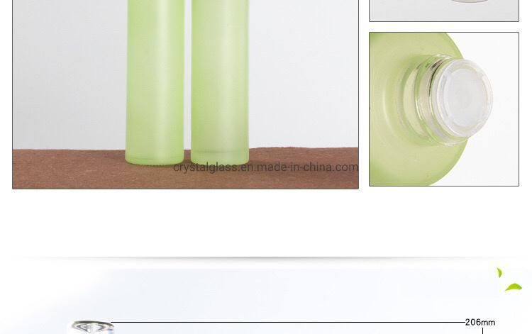 Green Color Cosmetic Cleaning Lotion Bottle and Cream Jar