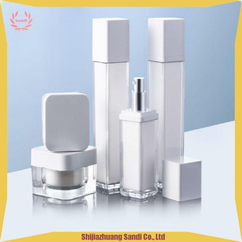 High Quantily Popular Cosmetic Plastic Acrylic 100ml Square Shape Spray Pump Bottle