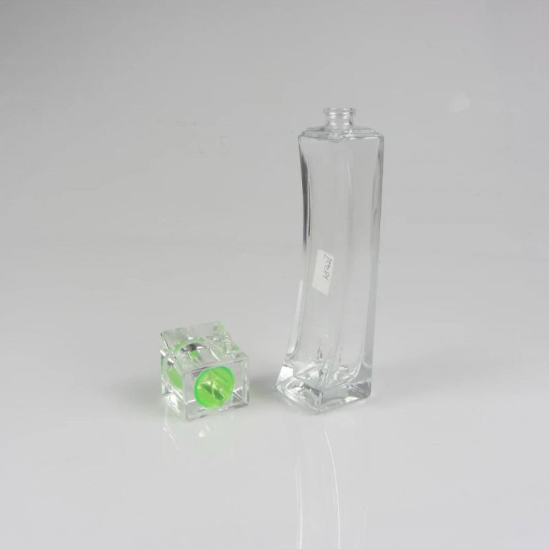 Clear Glass Perfume Spray Bottle 50ml with Green Cap